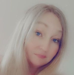 Meet your Posher, Bonnie